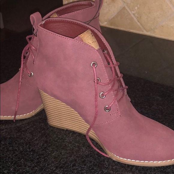 nautica wedge boots